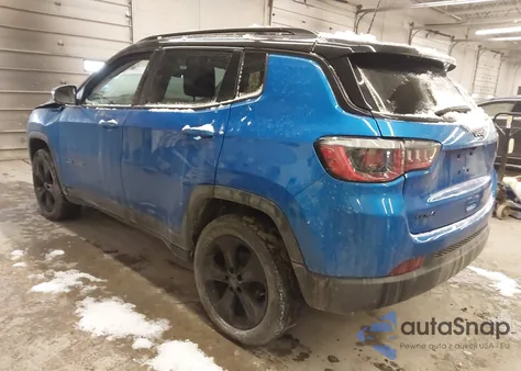 2019 Jeep Compass Altitude 4X4 из США, поврежденный, VIN 3C4NJDBB2KT593066